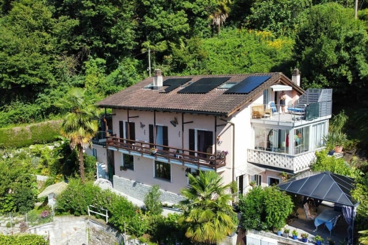 Grosszügiges Haus an idyllischer Lage