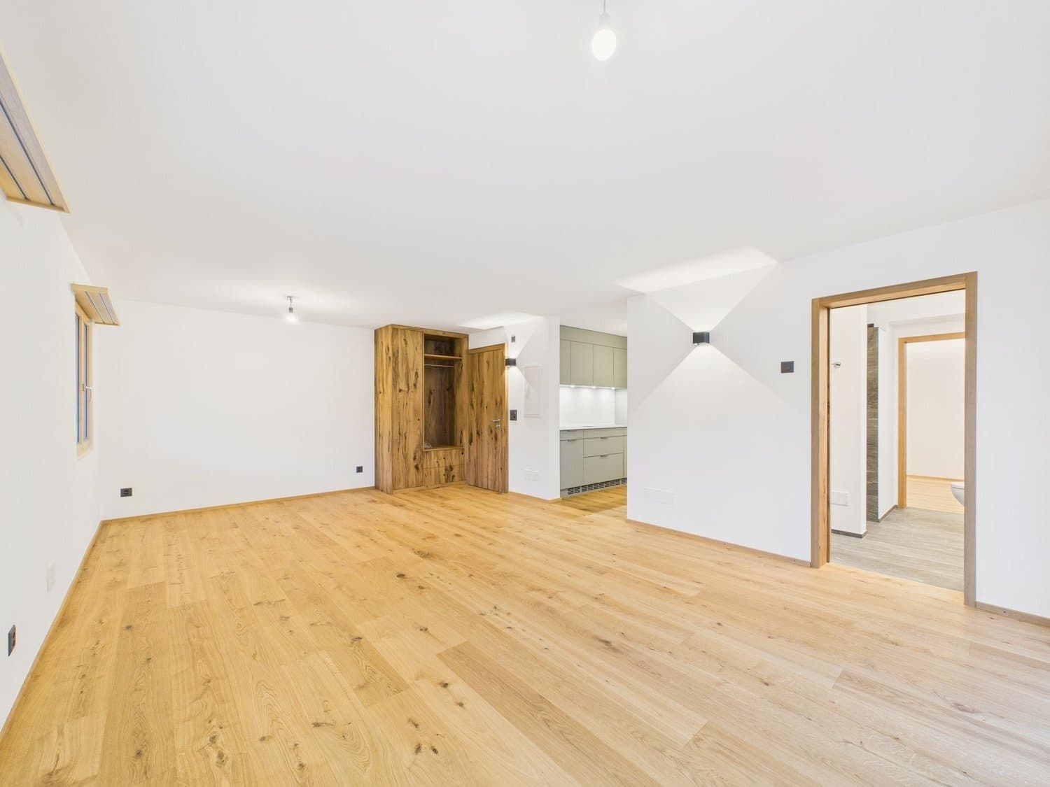 Neu renovierte 2.5-Zimmer-Wohnung mit Abstellraum und Keller, Degen