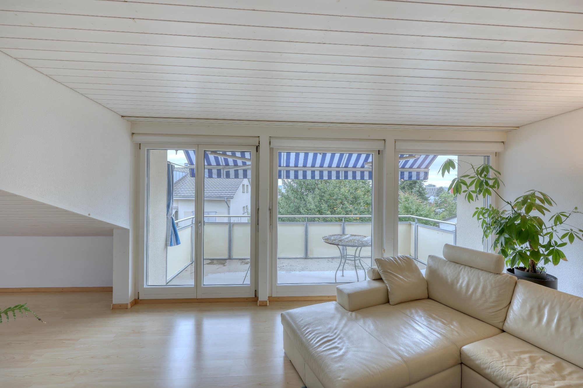 Attraktive Dachwohnung im Herzen von Zug zum Verkauf