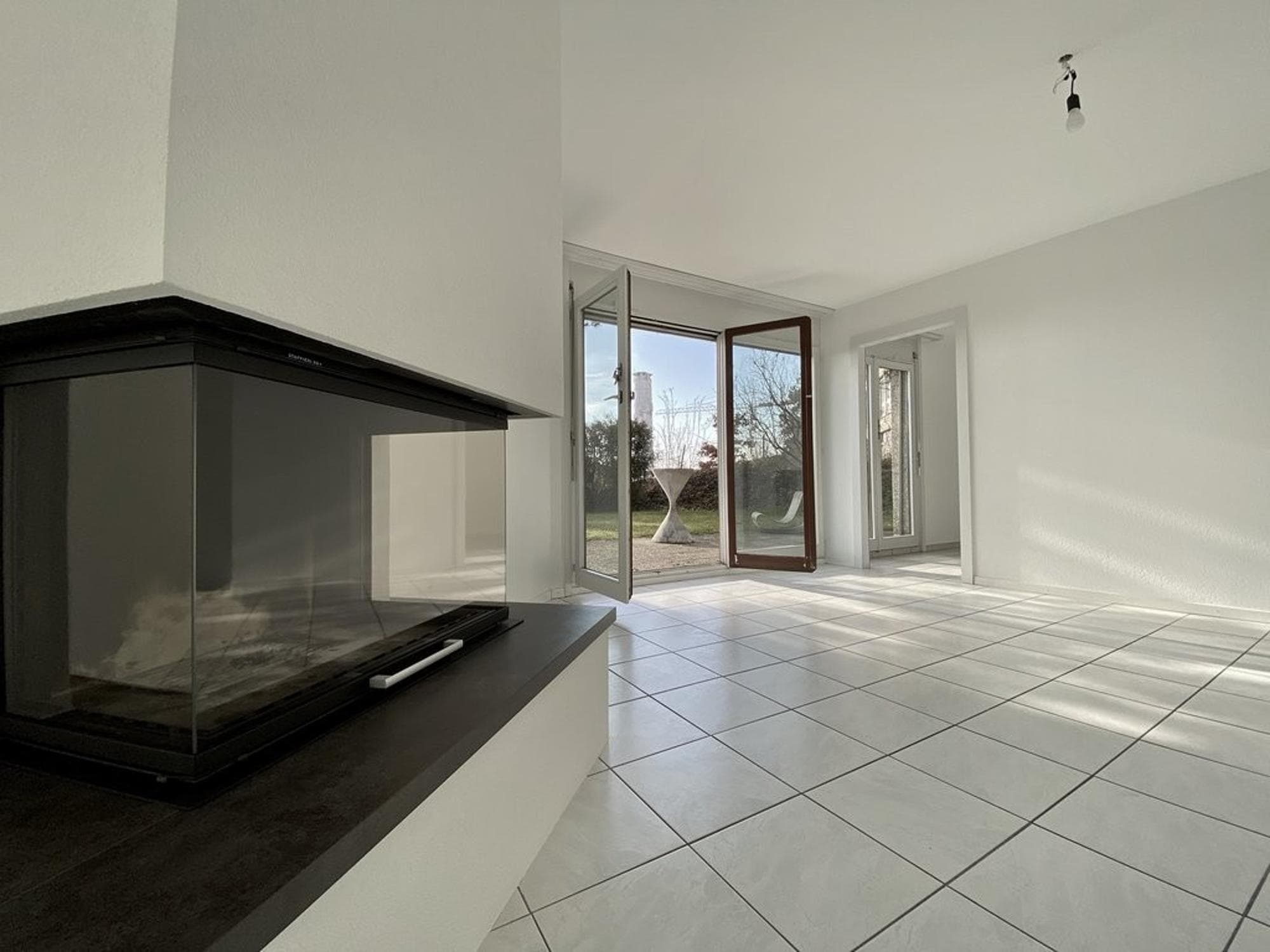 MAGNIFIQUE LOGEMENT AVEC JARDIN & TERRASSE