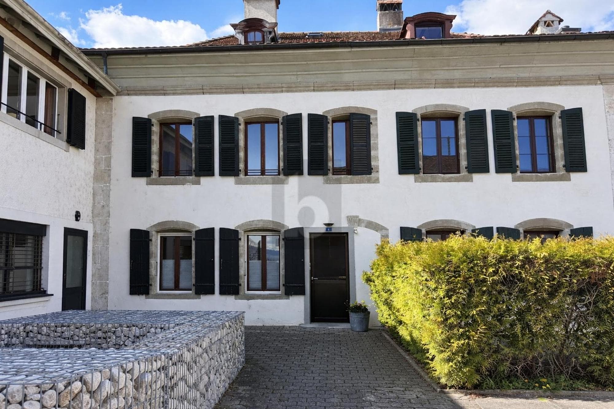 CHARME VILLAGEOIS ET CONFORT MODERNE