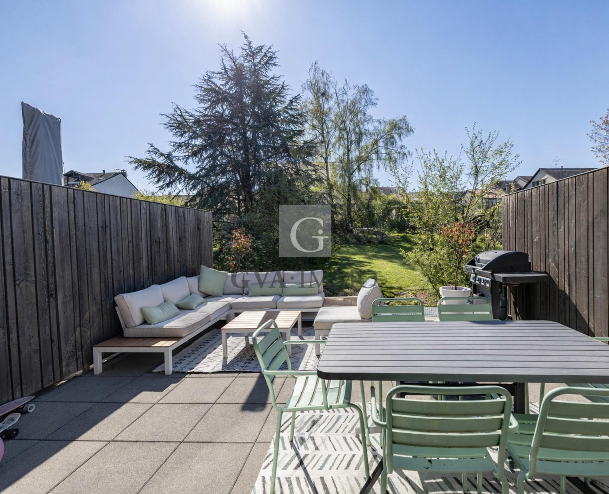 Maison Minergie avec terrasse au coeur de Bernex