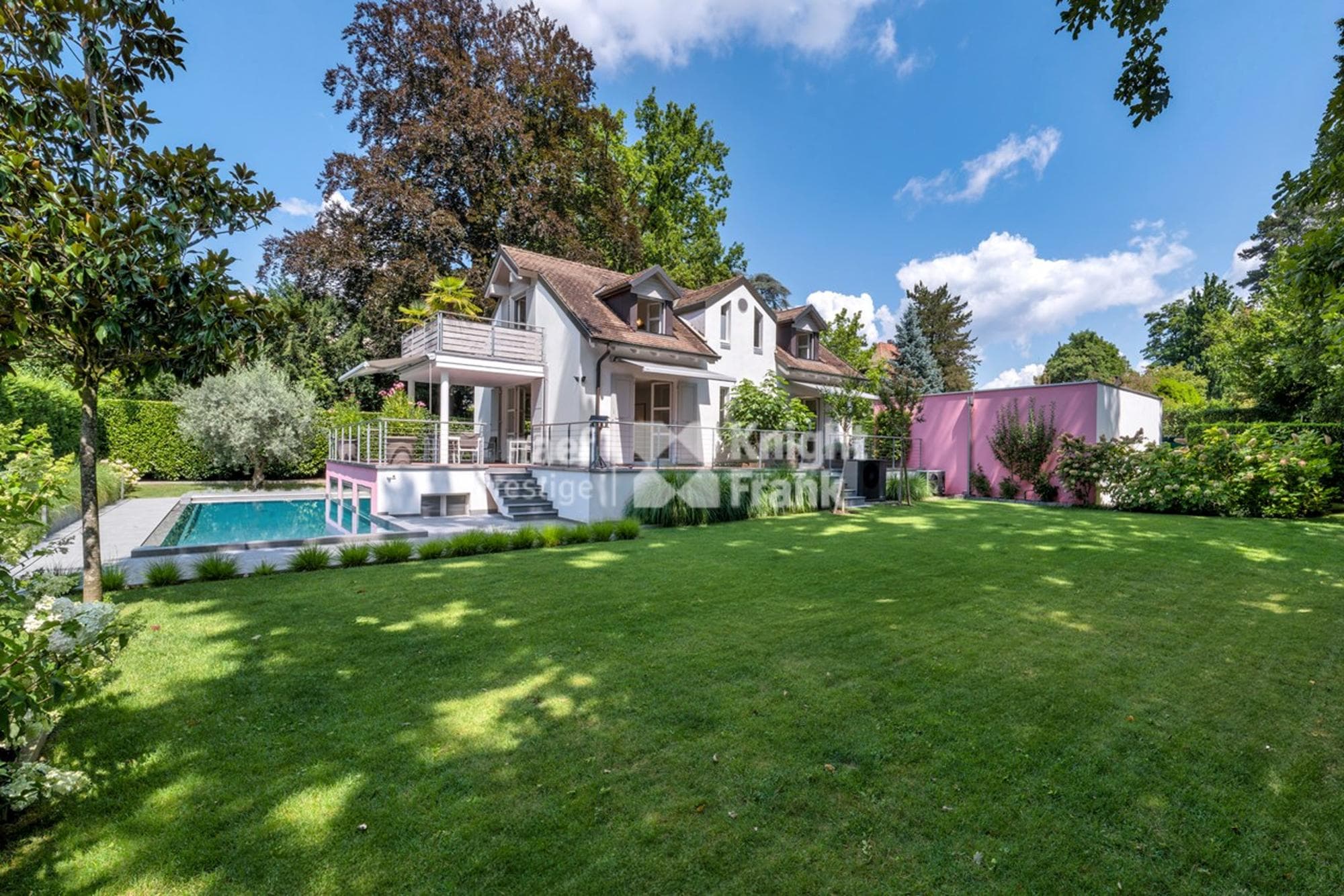 Élégante villa familiale au coeur de l'Hermitage