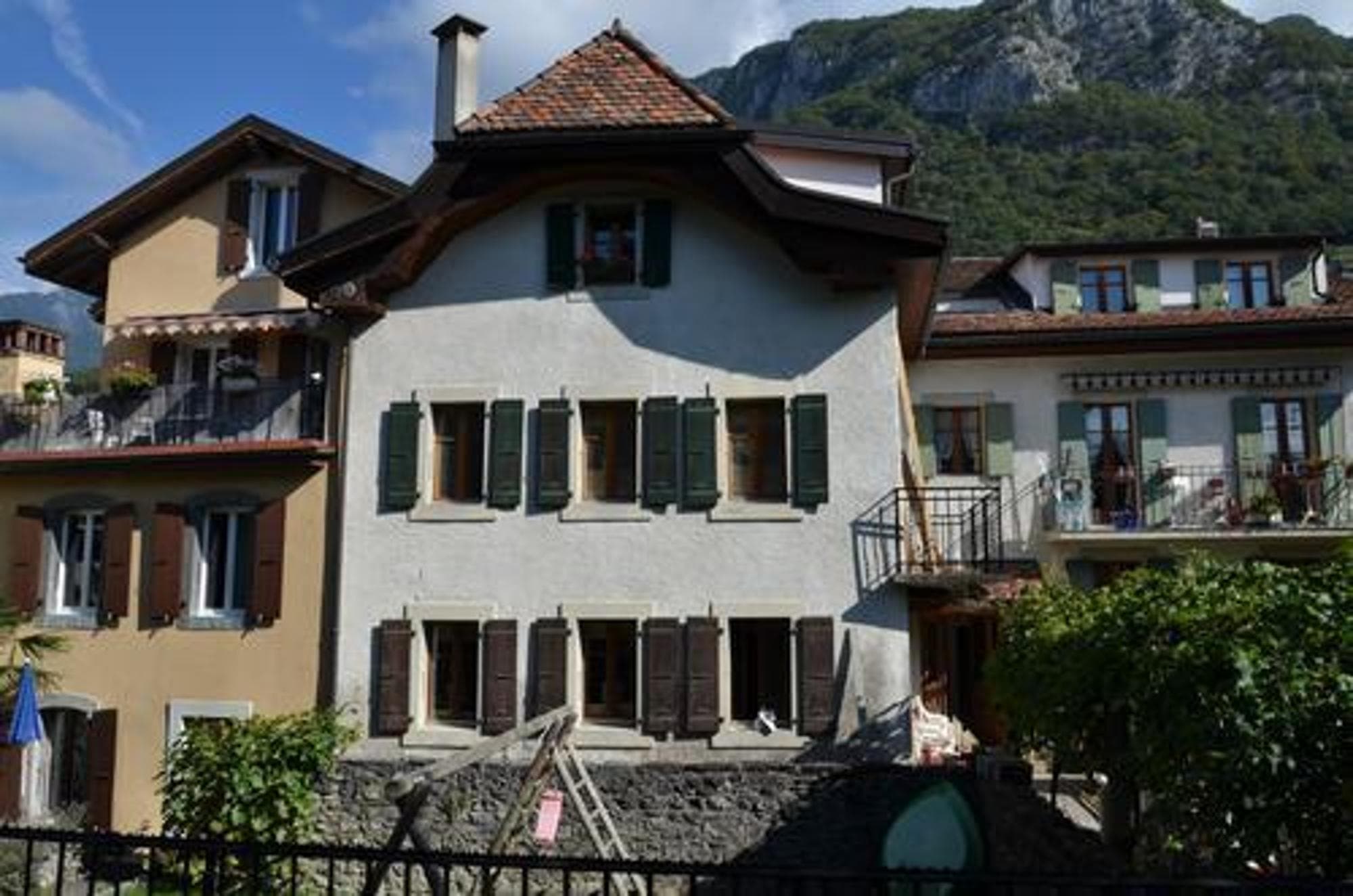 Appartement en duplex de 4.5 pièces entièrement rénové au 1er étage