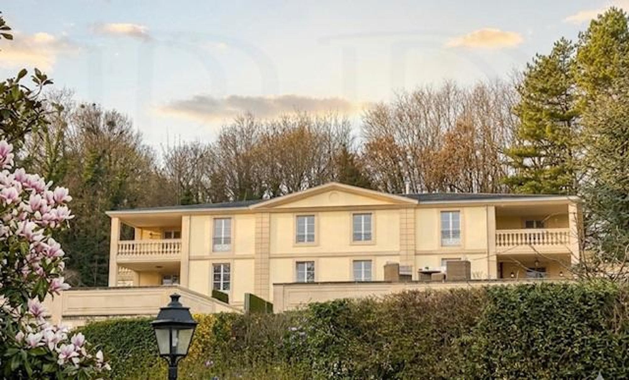 VANDOEUVRES - ECRIN DE LUXE ET DE SERENITE AUX PORTES DE GENEVE