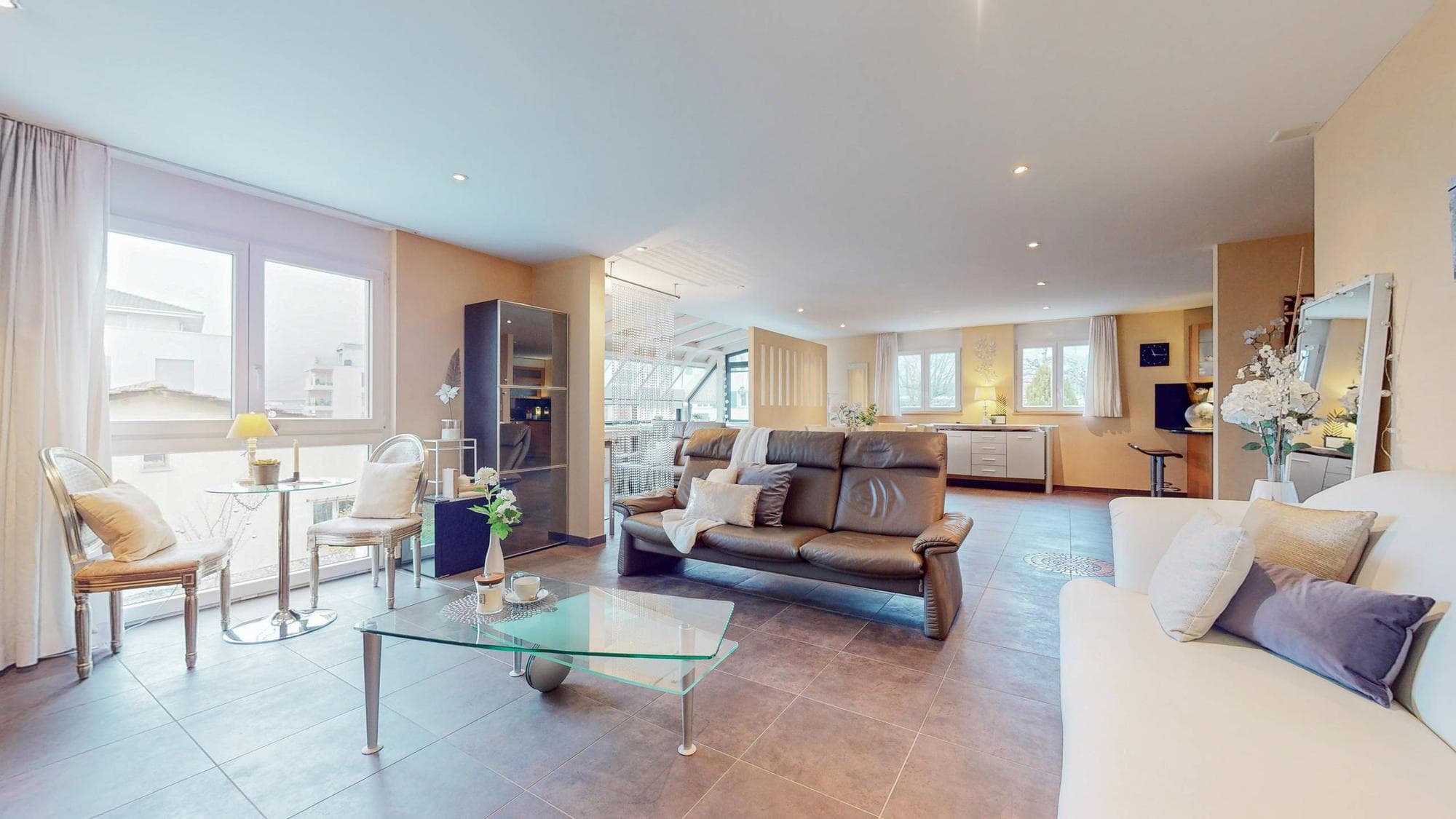 UNIQUE ET MODERNE AU LANDERON