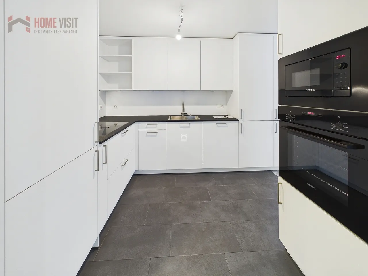 Erstbezug nach Kernsanierung - stilvoll wohnen in Zunzgen