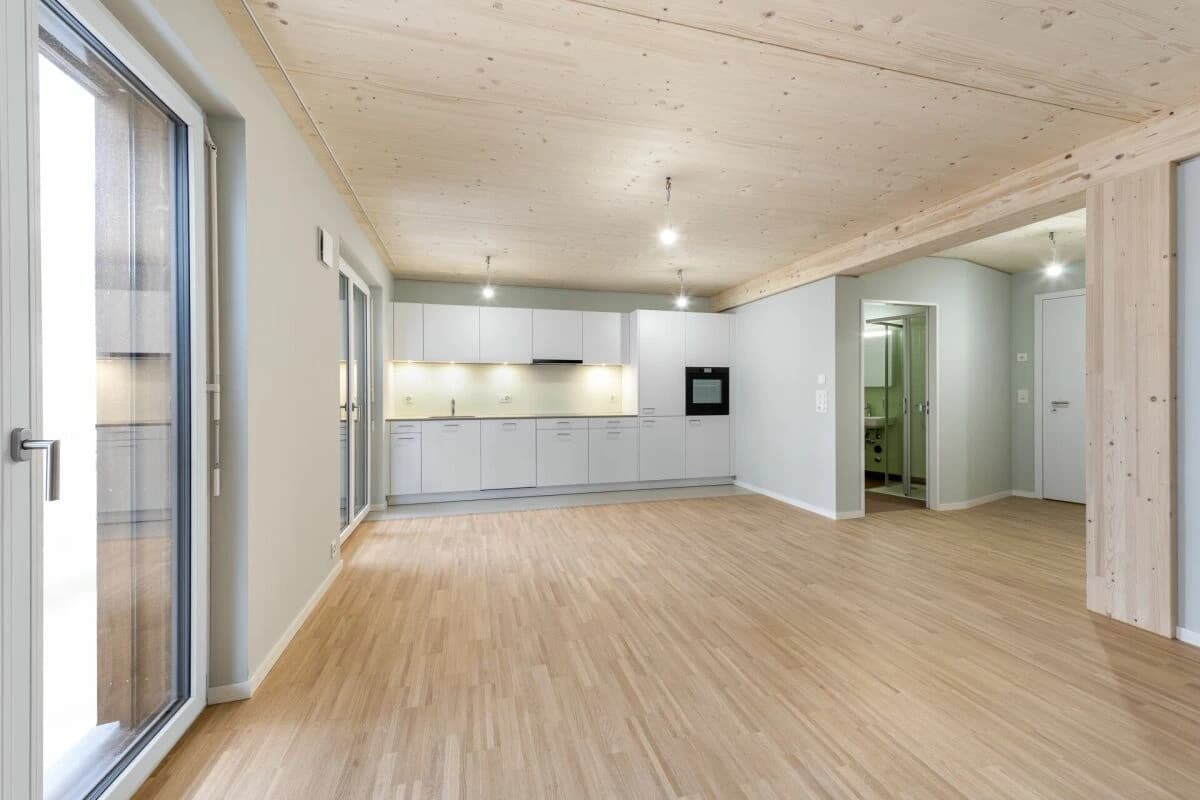 5.5-Zimmer Familienwohnung im Hofhaus mit Blick ins Grüne