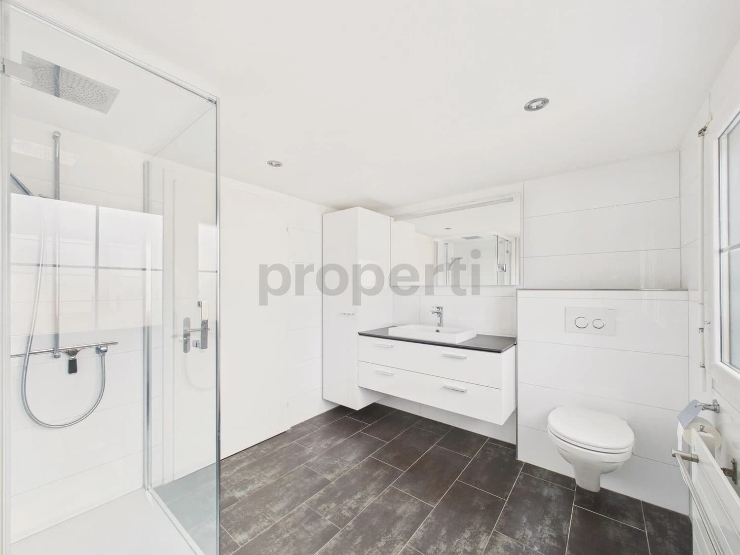 Charmante 3.5-Zimmer-Wohnung mit Balkon in Urnäsch