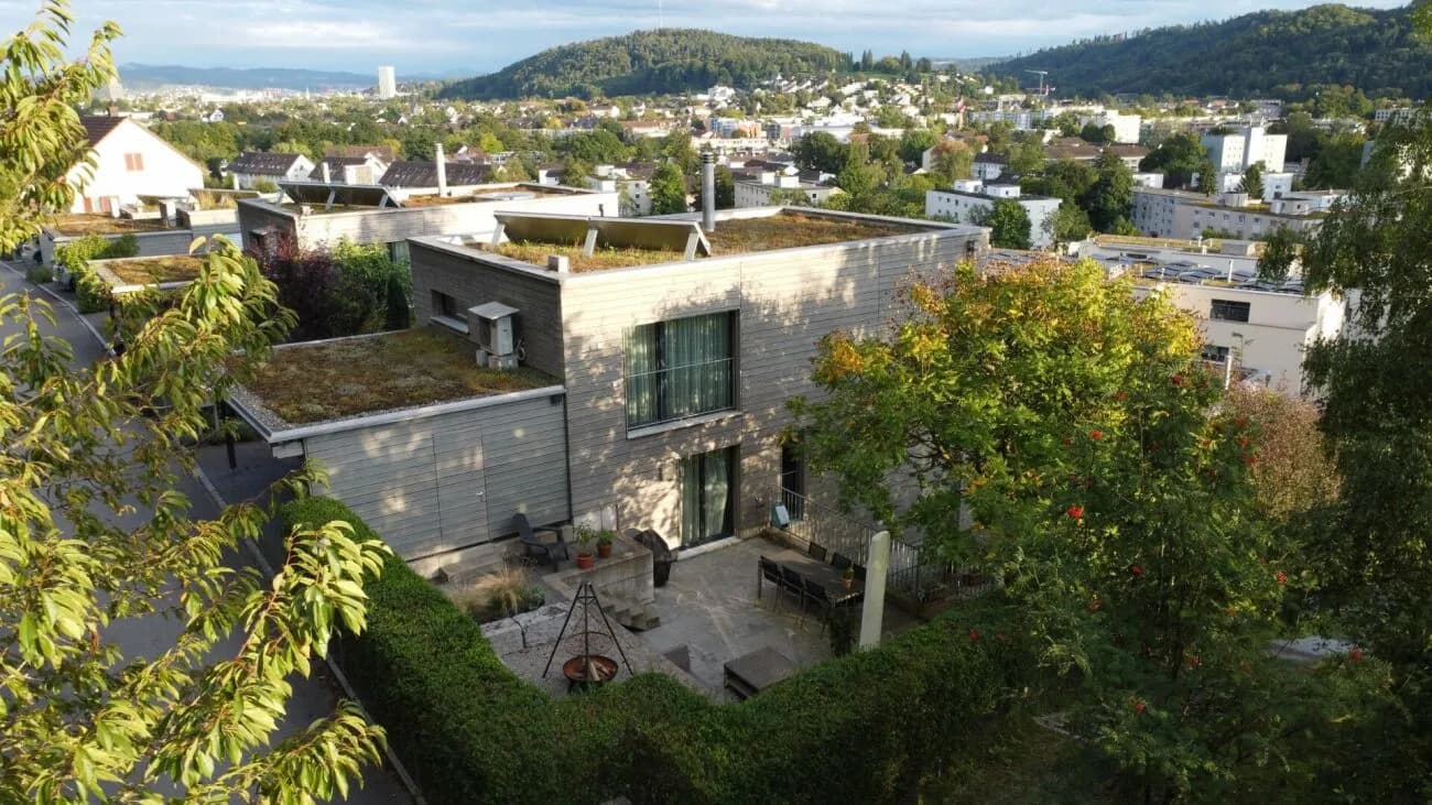 SONNENVERWÖHNT MIT WEITBLICK