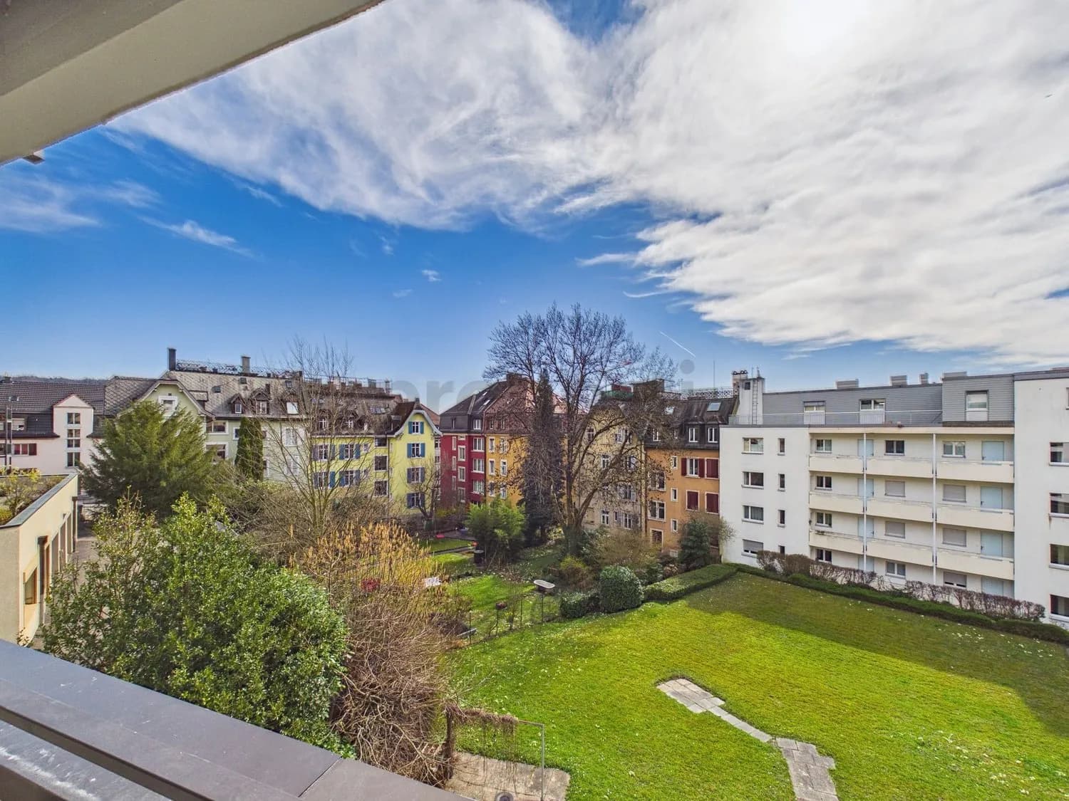 Totalsanierte 1.5-Zimmer-Wohnung  urbanes Wohnen für Stadtliebhaber