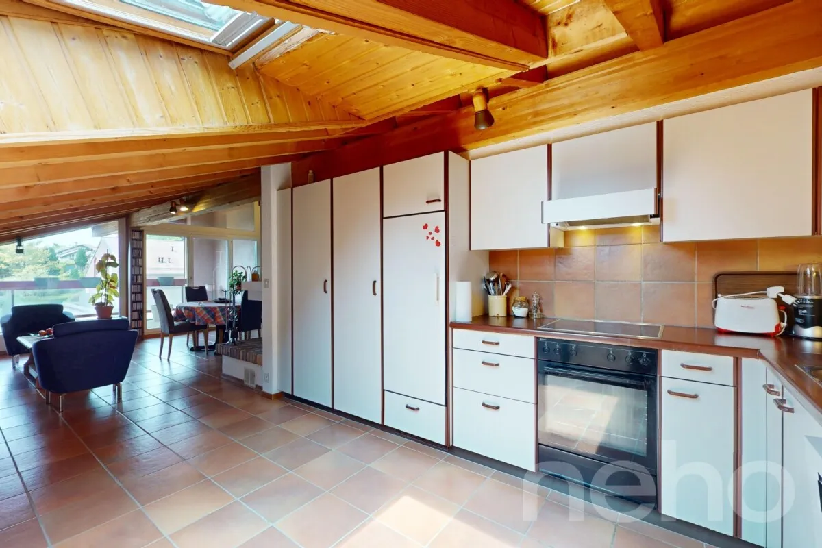 Bel appartement de 3,5 pièces au calme absolu à Savigny