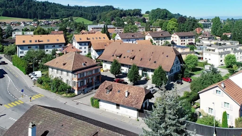 Ideal für ganz grossi Grossfamilie oder die, wo riese viu Platz bruche