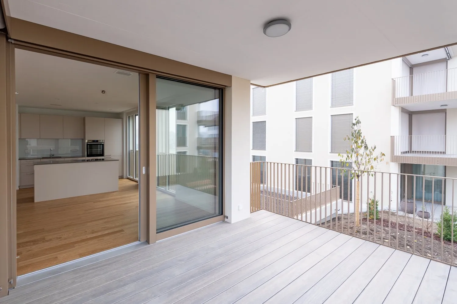 Herrlich ruhige Lage und Sicht ins Grüne