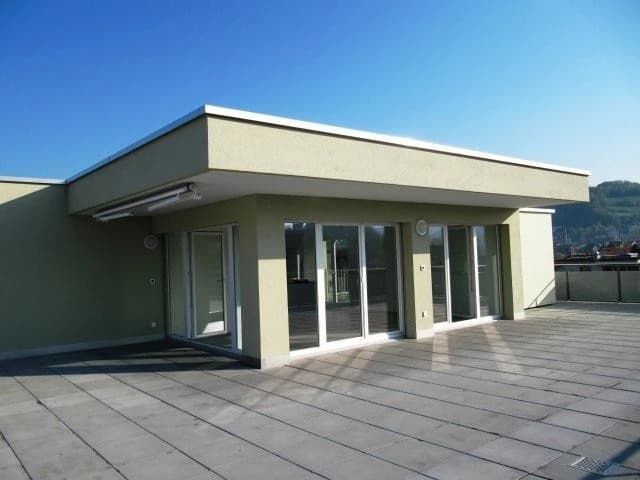 Attikawohnung mit grosser Terrasse