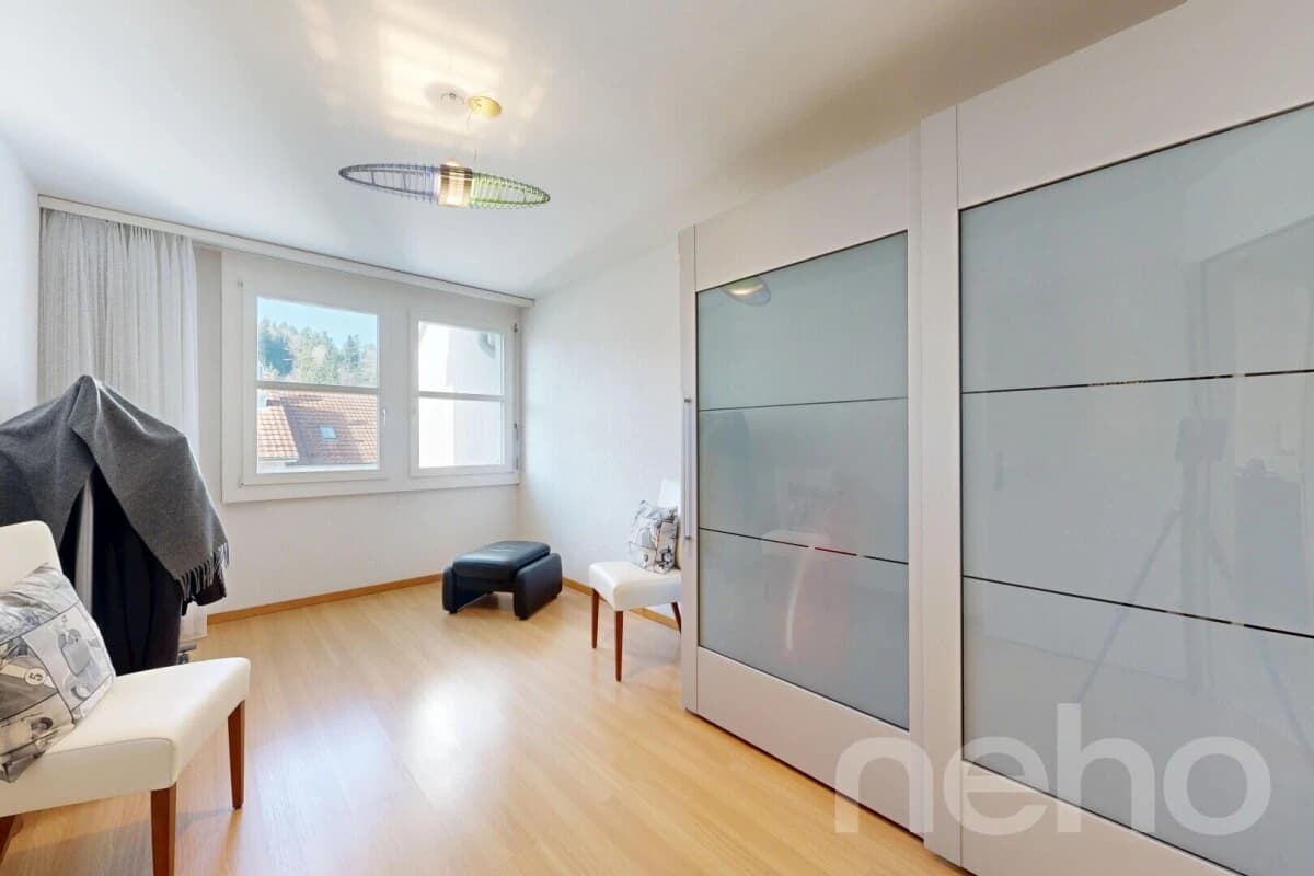 Gepflegtes 5.5-Zimmer-Reihenmittelhaus in Stallikon