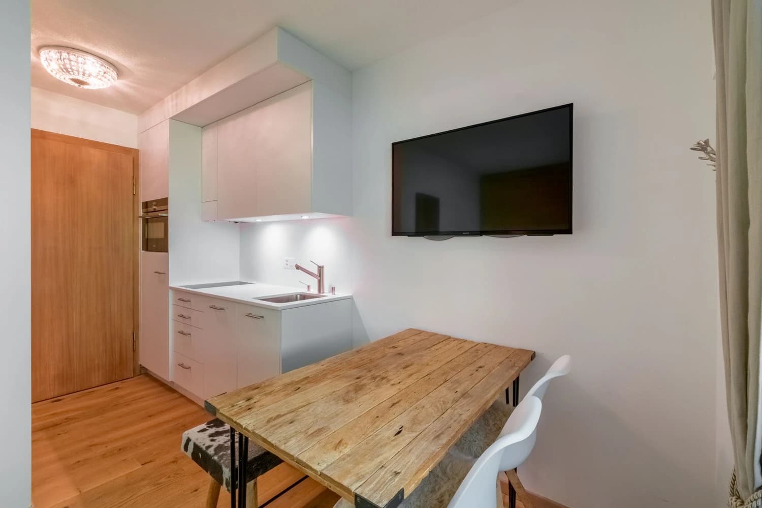 Stilvolles Alpen-Refugium – renoviertes Studio in Toplage St. Moritz