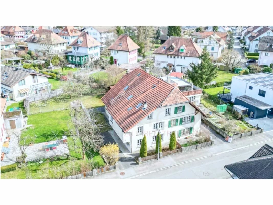 Charmantes Mehrfamilienhaus mit 5 Wohneinheiten und Entwicklungspotenzial in 3360 Herzogenbuchsee