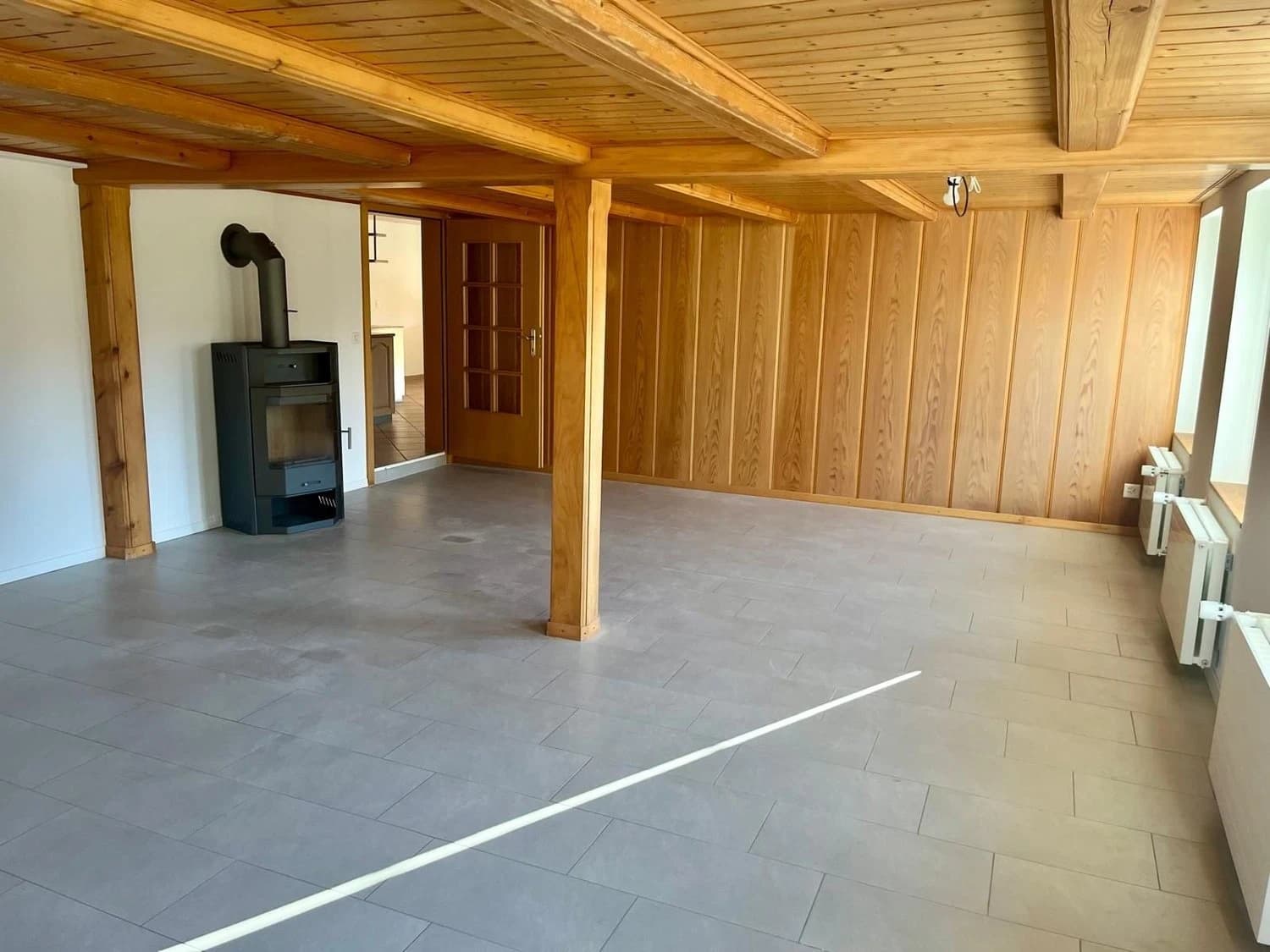 Moderne 6.5-Zimmer Wohnung in Rohrbachgraben