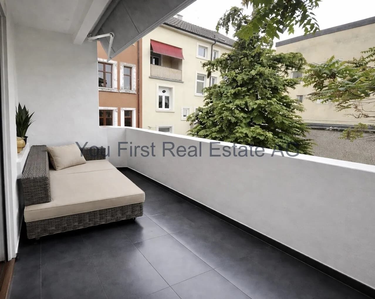 Eleganz und Komfort in der modernen 4.5 Zimmerwohnung