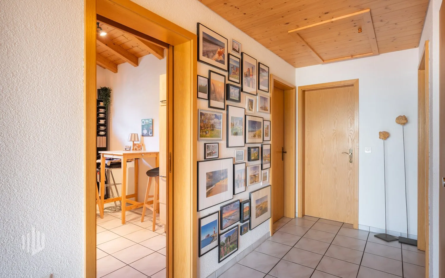 ImmoWyss -  Wohnen über dem Brienzersee mit unverbaubarer Seesicht