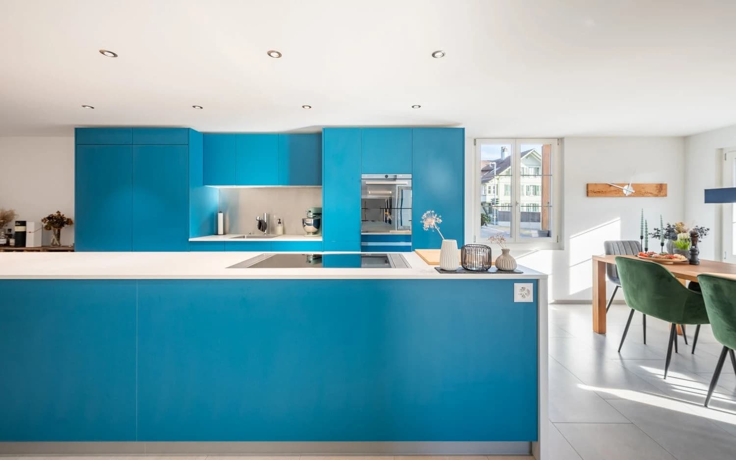 Wunderschön renovierte Wohnung im grossen Stil