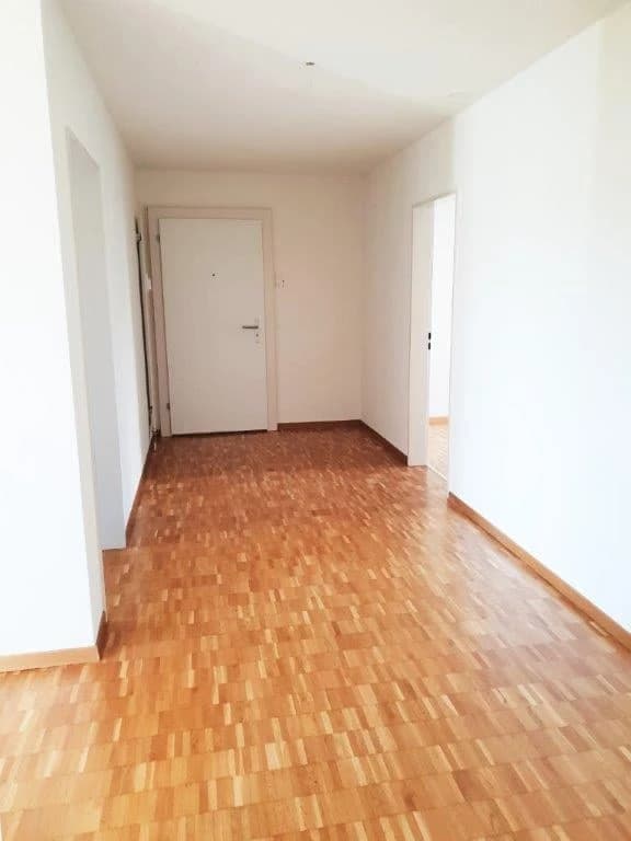 MIETEN OHNE KAUTION - Grosszügige Wohnung an ruhiger Hanglage