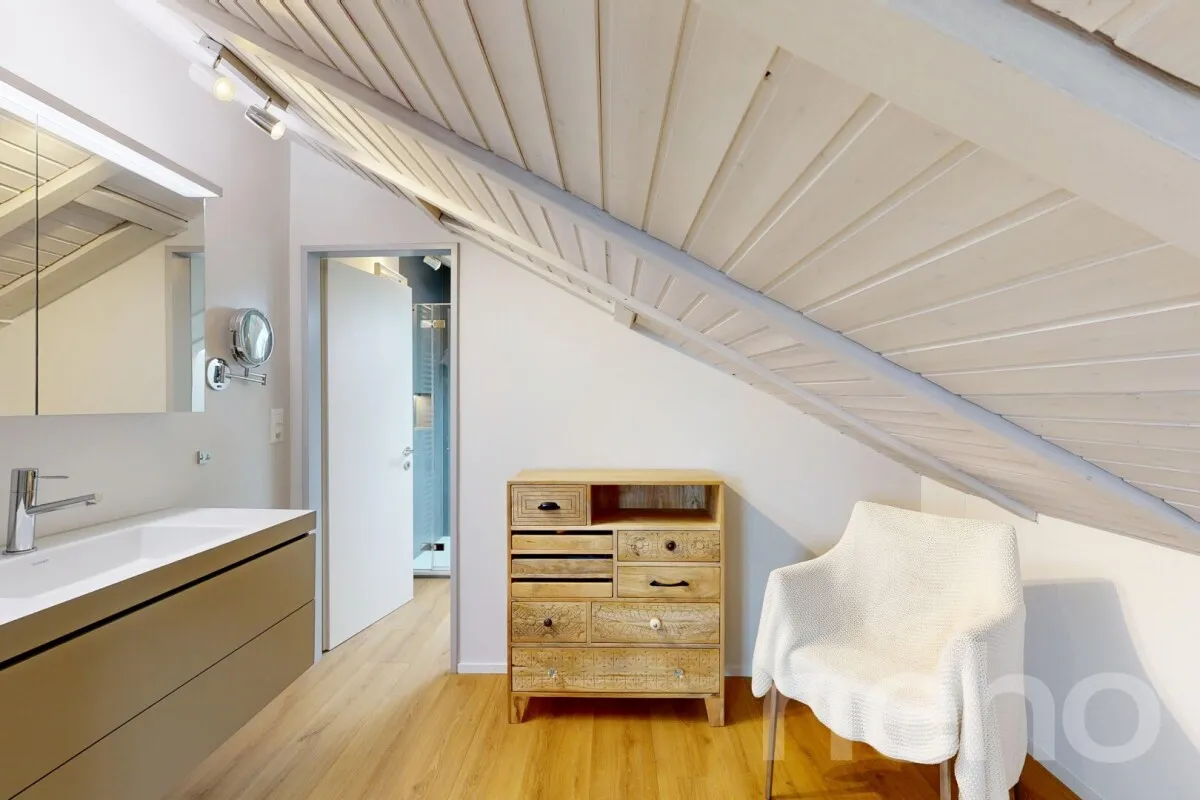 Erstklassiges 5.5-Zimmer Einfamilienhaus mit attraktiver Fernsicht