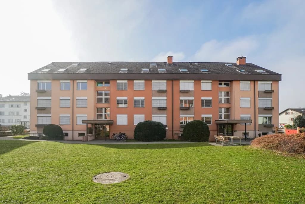 schöne Wohnung im Erdgeschoss