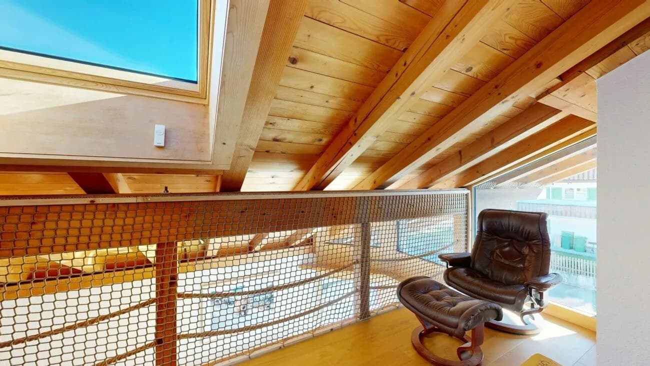 Gemütlicher Haupt- oder Ferienwohnsitz mit Galerie und Seesicht