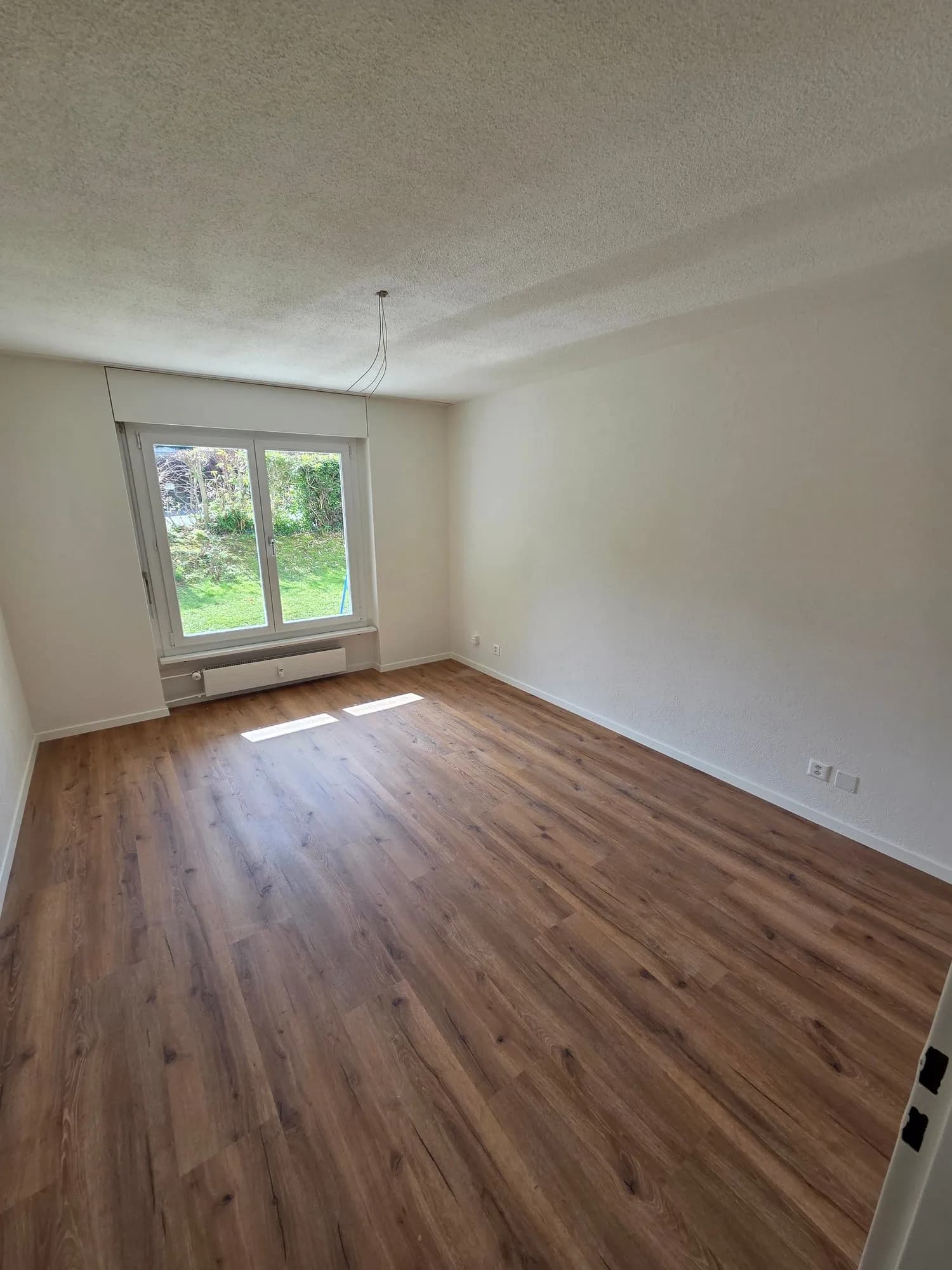 Neu renoviert mit Seeblick und Gartensitzplatz!