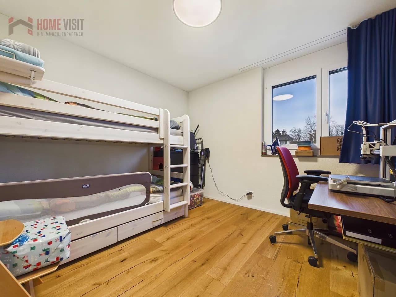 Exklusive 3.5-Zimmer-Gartenwohnung mit beheiztem Hobbyraum