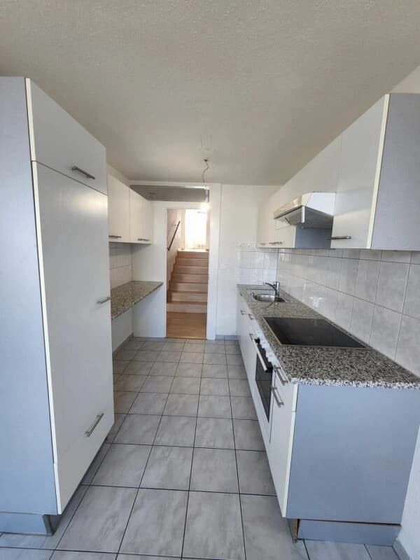 4,5 ZWG Wohnung Wohnung mit atemberaubender Aussicht ab sofort zu vermieten!