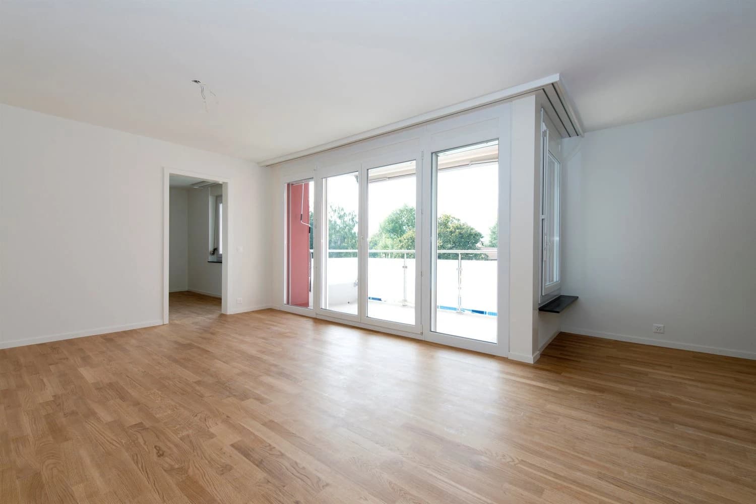 Moderne Wohnung mit grosszügigem Grundriss in Regensdorf