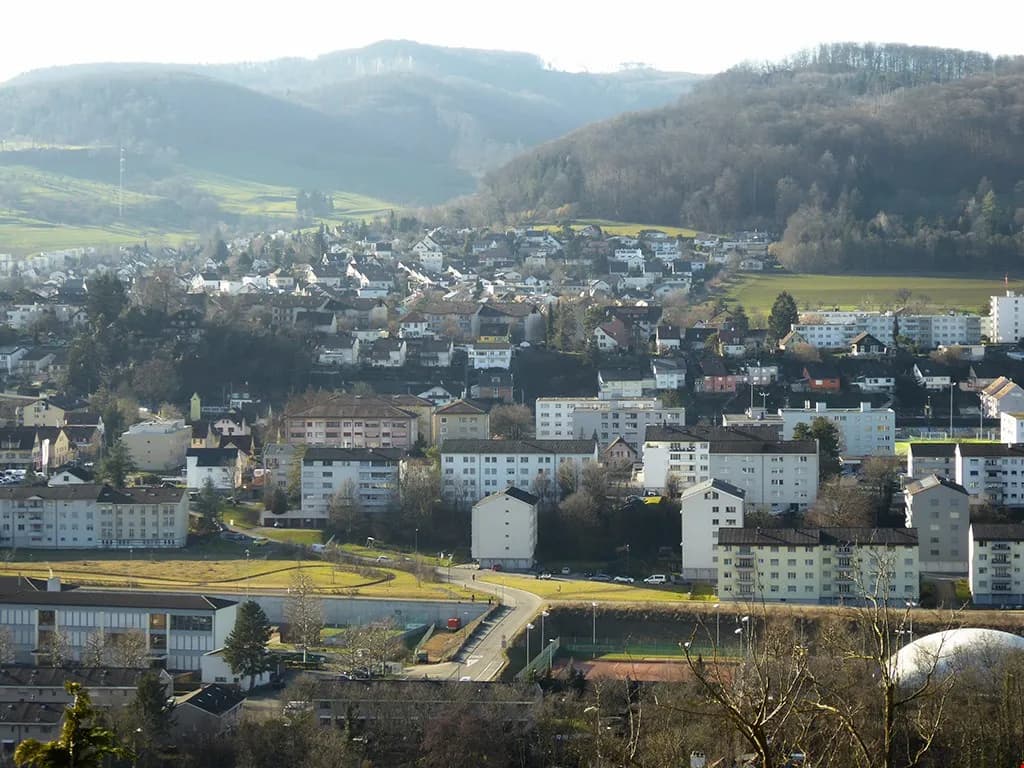 FÜLLINSDORF - HERRLICHES EINFAMILIENHAUS - 5 ZIMMER
