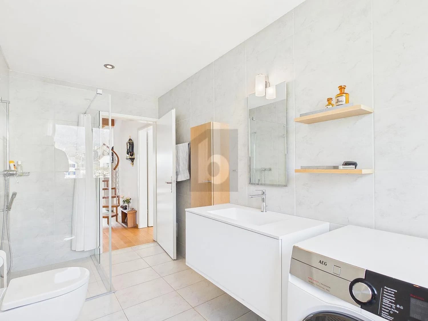 SONNIG, RUHIG UND ZENTRAL