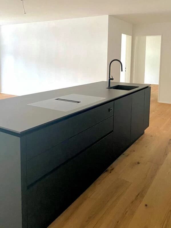 Moderne 3.5-Zimmer-Wohnung mit grosszügiger Terrasse