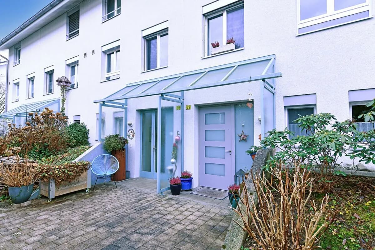 5.5-Zi. Reihenhaus an ruhiger und kinderfreundlicher Lage