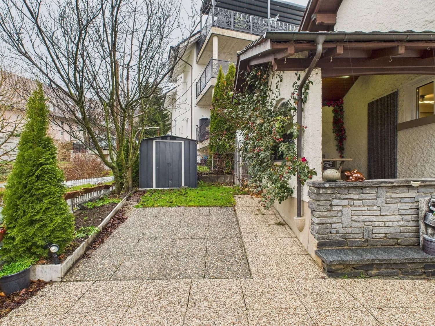 Familientraum in Egolzwil: Haus mit Studio & Gartenoase