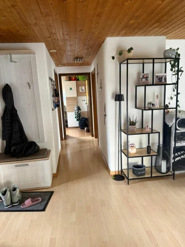 Schmucke 3 Zi Wohnung