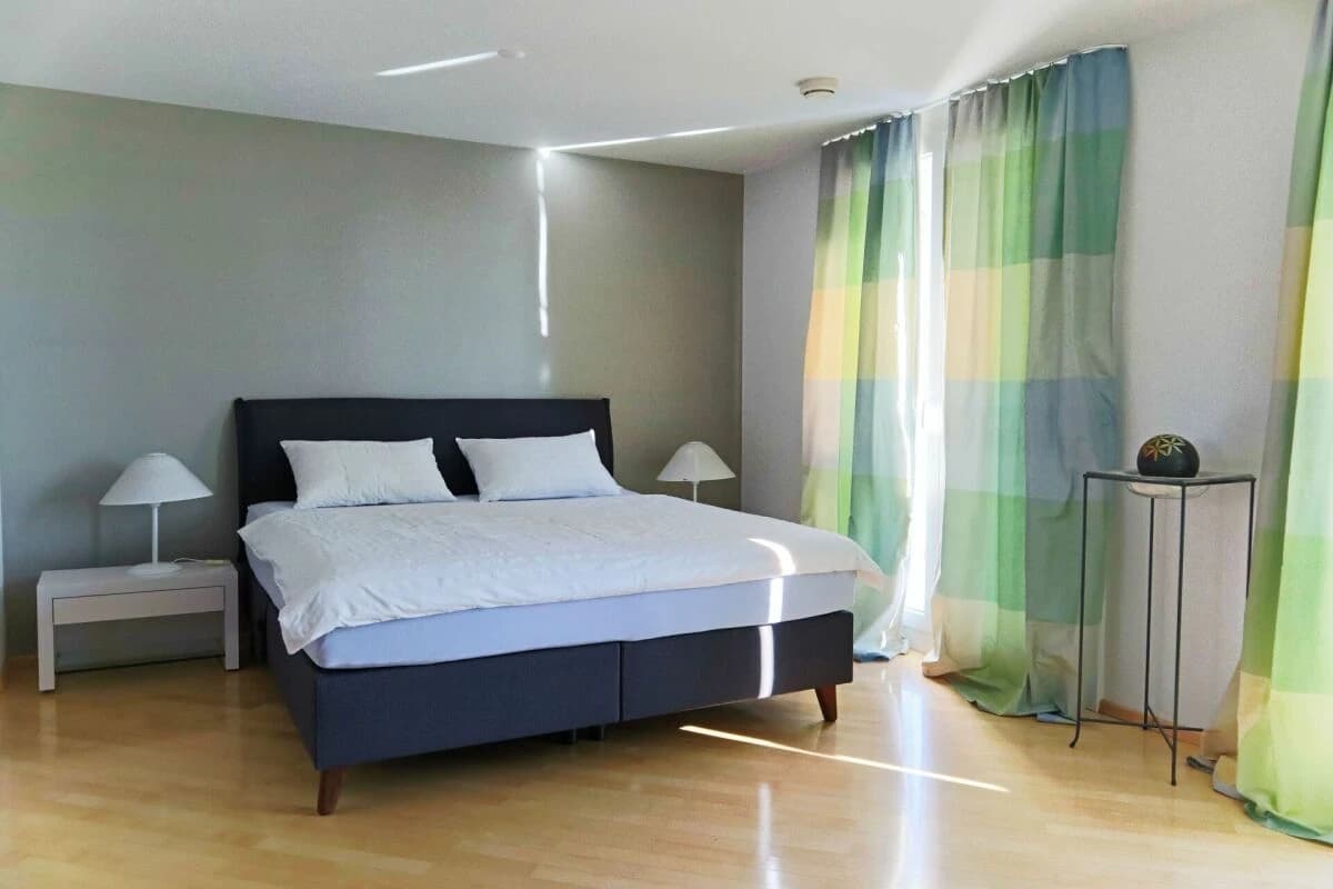 Wohnoase mit TRAUM-Garten und Wintergarten  Doppel-Einfamilienhaus zum Verlieben