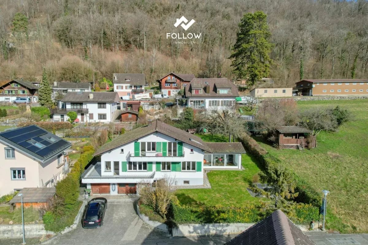 Wohnen mit Weitblick, Zweifamilienhaus an bester Hanglage