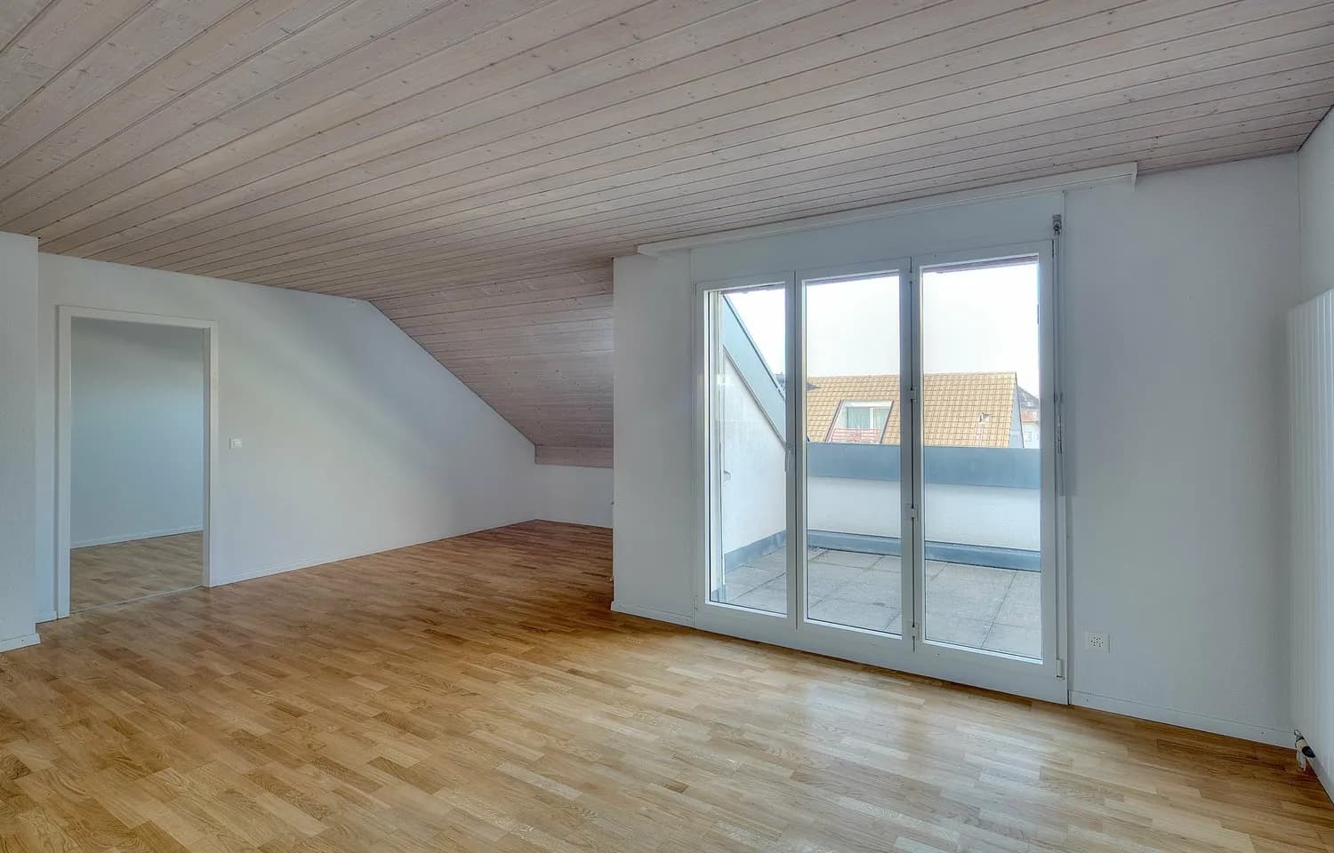 *Sommeraktion* - Wir beschenken Sie!