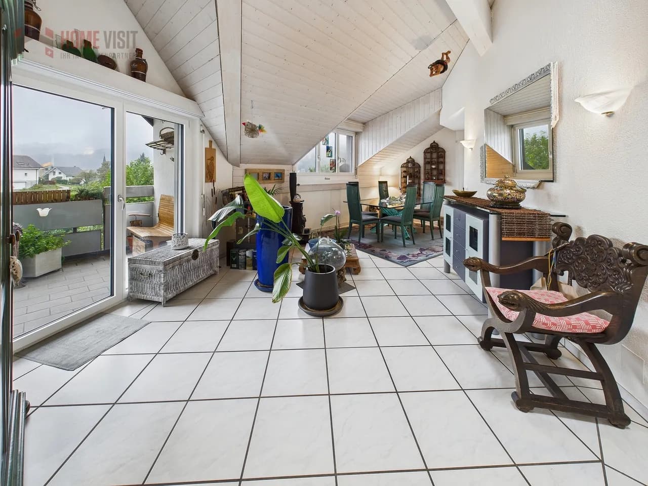 Traumhafte Maisonette-Wohnung mit Charme, Komfort und Weitblick