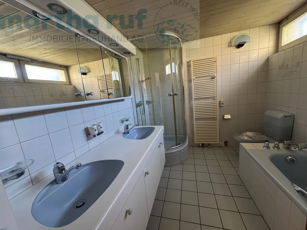 6.5-Zimmer-Wohnhaus an idyllischer und ruhiger Aarelage, nahe Zentrum