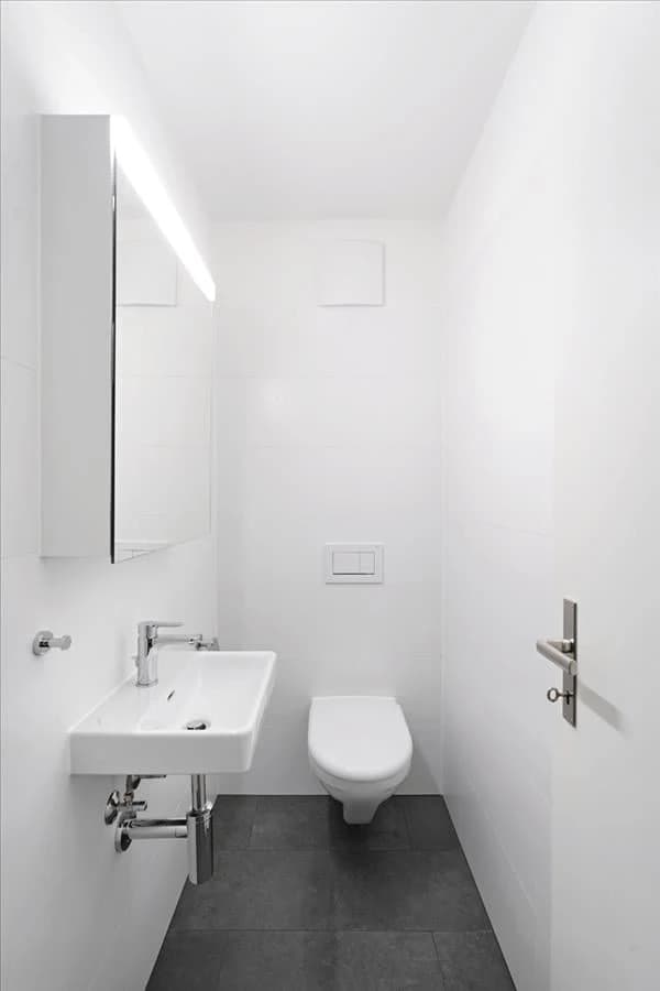 Helle, moderne Wohnung im Grünen