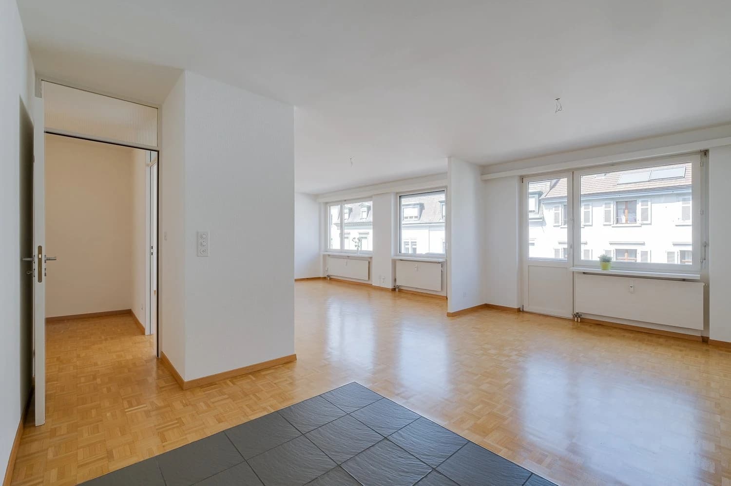 FAMILIEN WILLKOMMEN! Zentral und dennoch ruhig wohnen