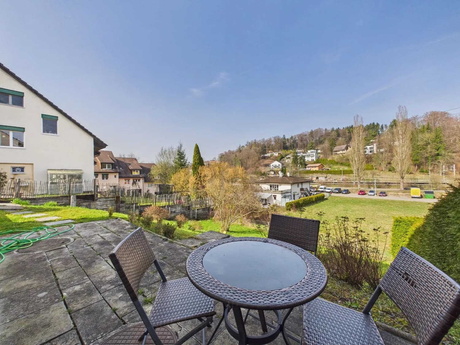 Neu renoviertes 5-Zimmer-Einfamilienhaus mit praktischem Keller, Elsau