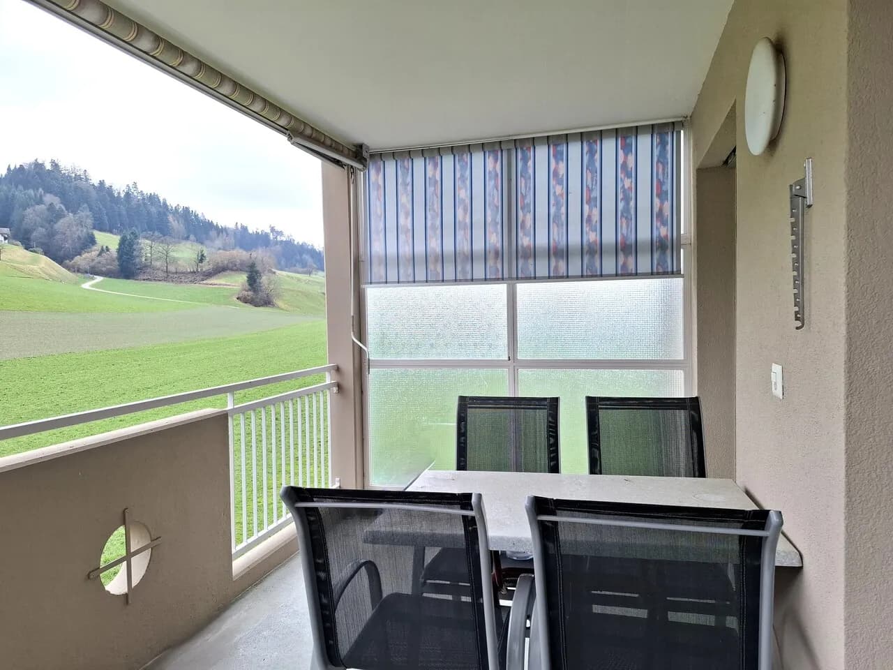 Helle 4½-Zimmer-Wohnung mit Weitblick ins Grüne