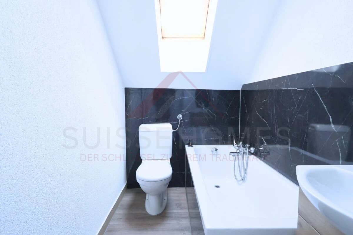 Charmante 3.5-Zimmer-Wohnung mit Balkon in ruhiger Lage von 3004 Bern